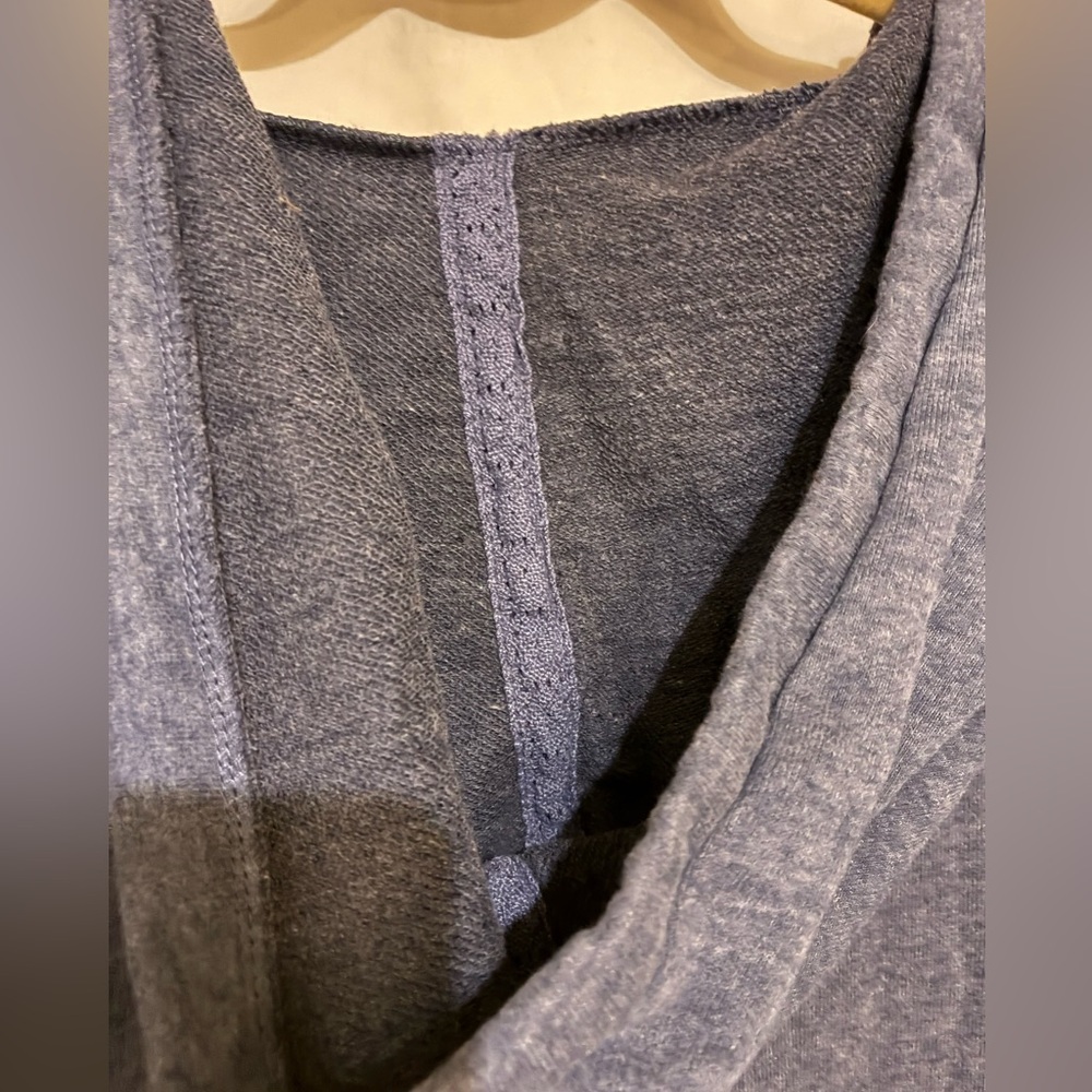 Ruby Rose Sweatshirt - Picture 4 of 7